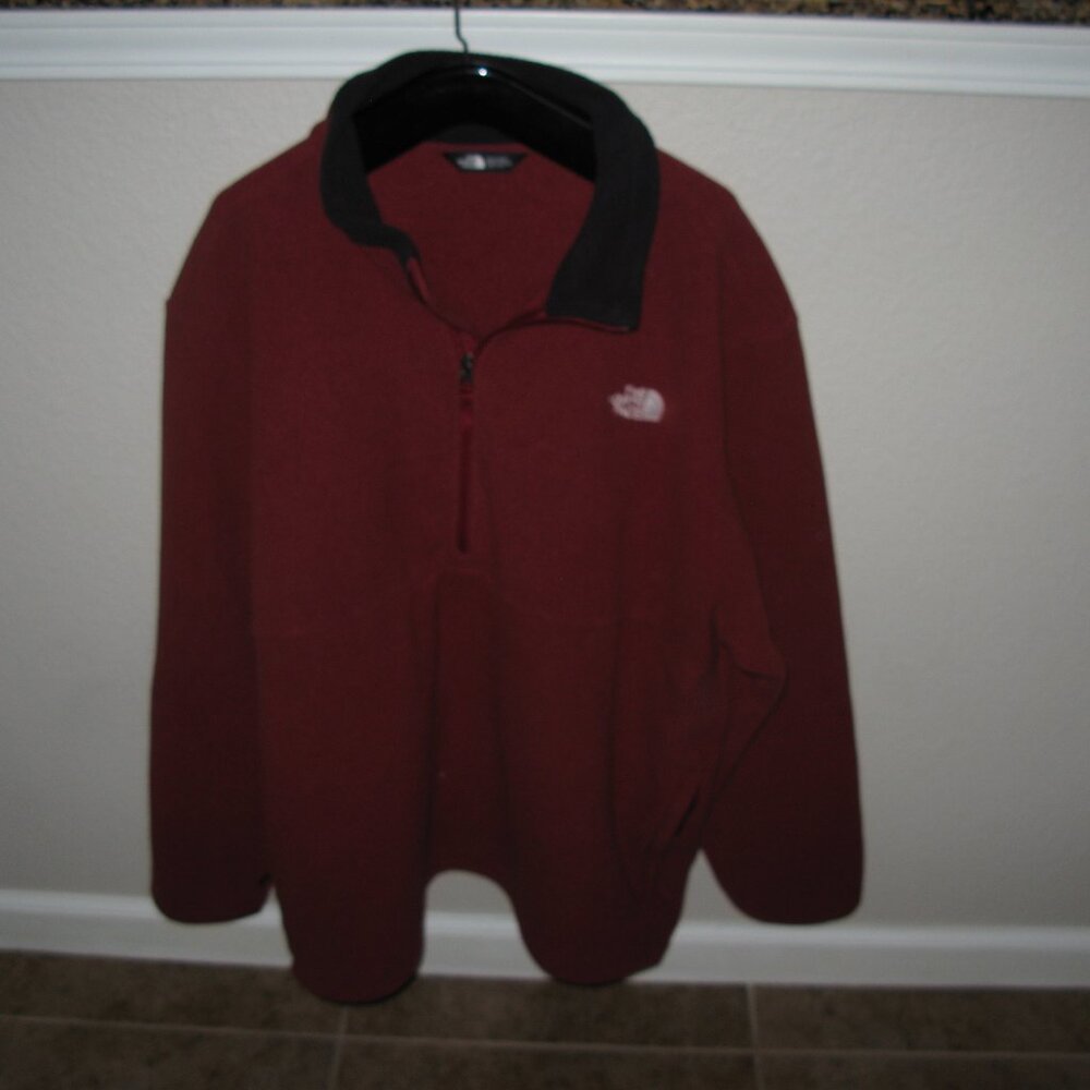North Face Mens Pullover Fleece 1/2 Zip